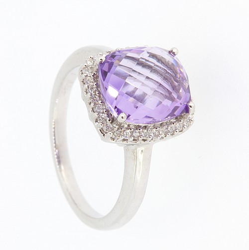 Amethyst & Diamond 18ct gold ring