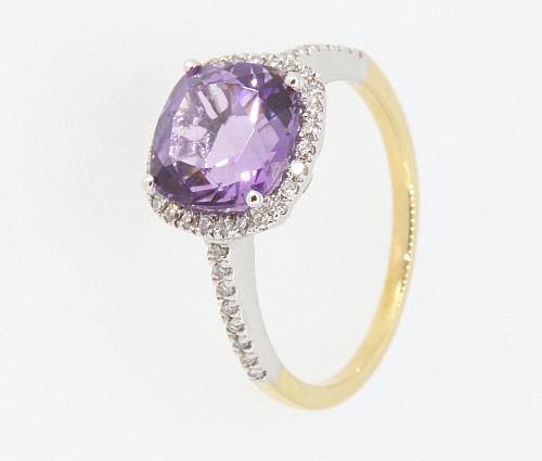 Amethyst & Diamond 18ct gold ring