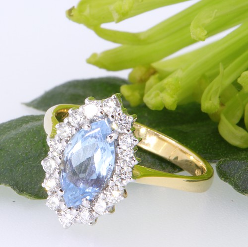 Aquamarine_Ring_Clement_White