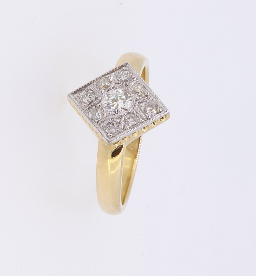 Diamond Cluster Gold Ring
