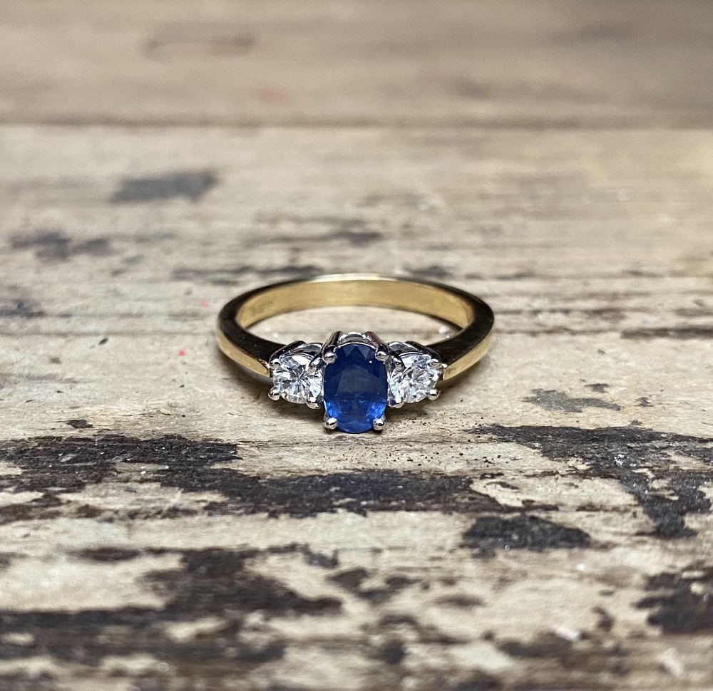 18ct shop sapphire ring